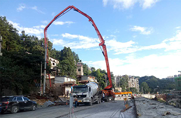 貴陽機(jī)場附近，底板澆筑，C30，117方